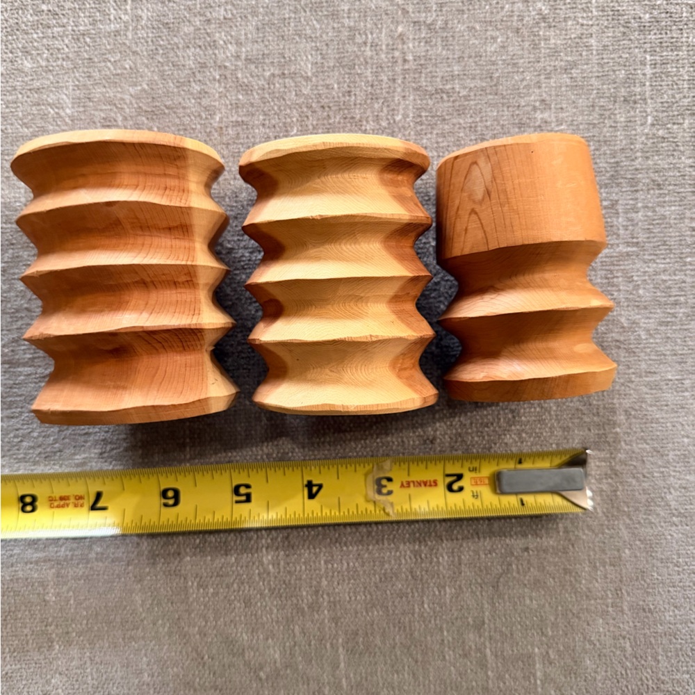 Wooden Napkin Rings Set - Picture 3 of 3